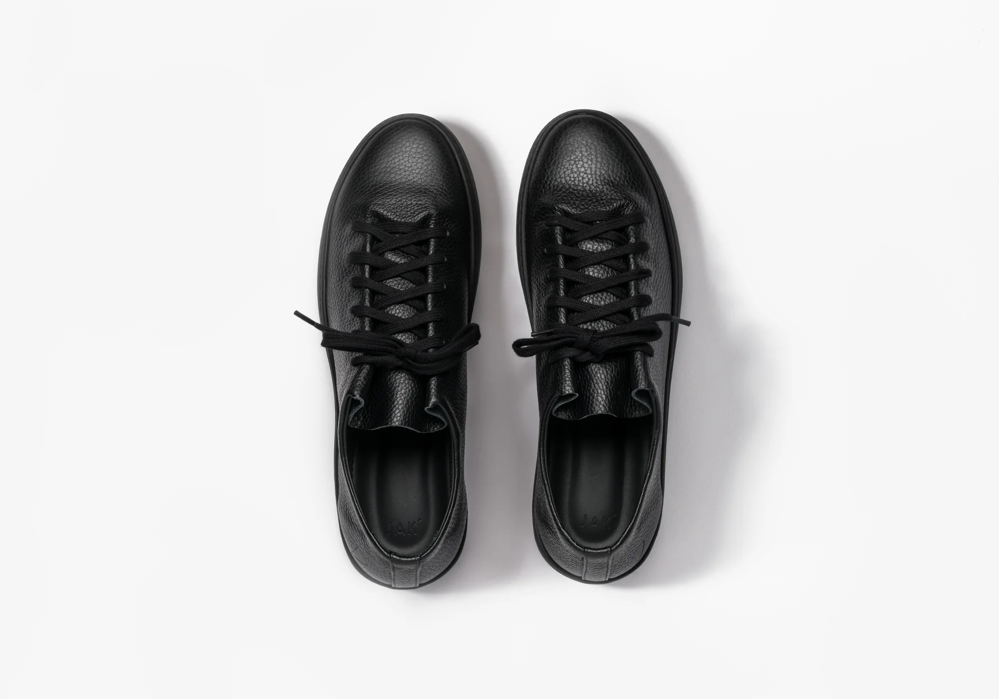 Atom All Black - Image 7