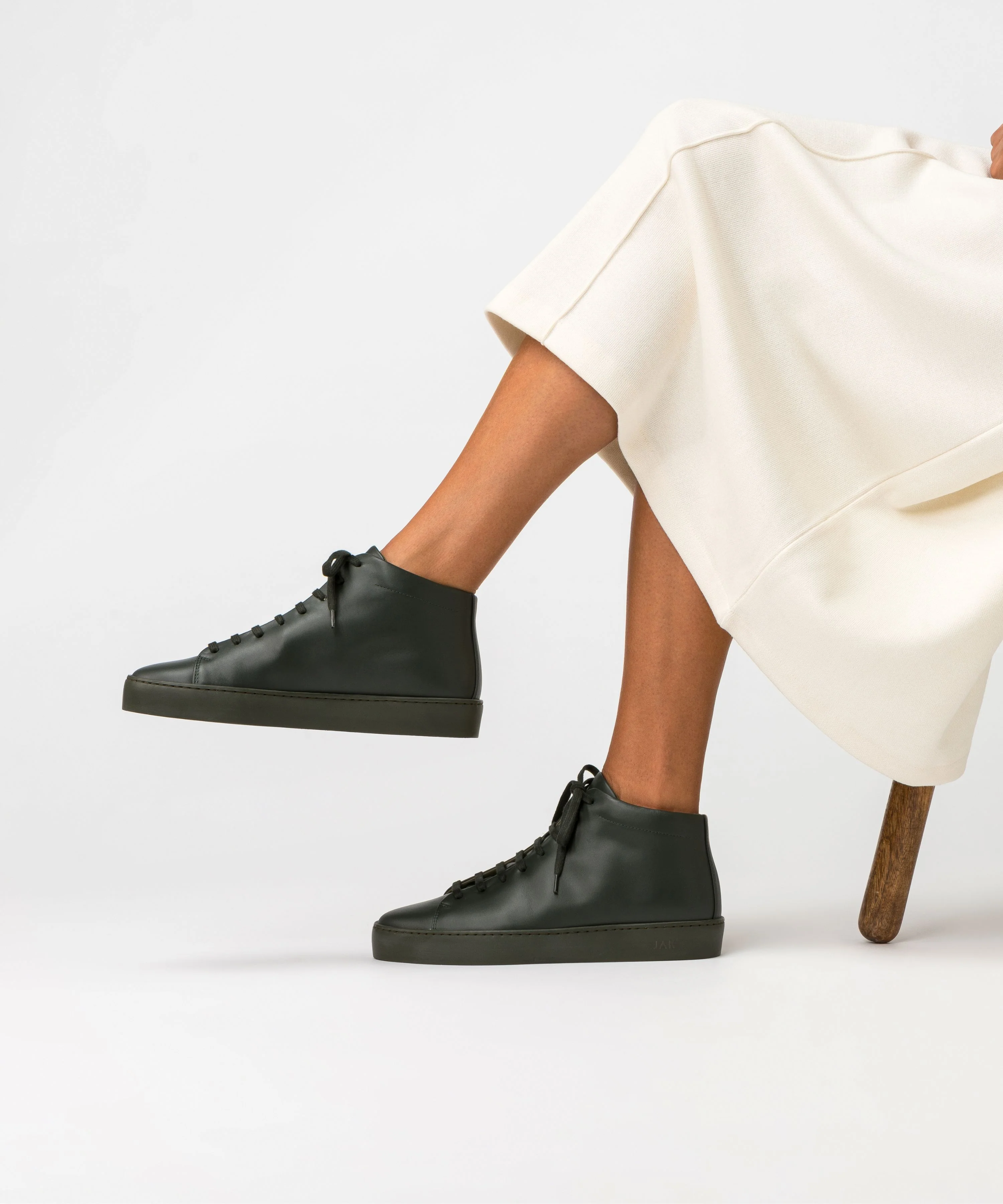 Royal Hi Bottle - Image 11